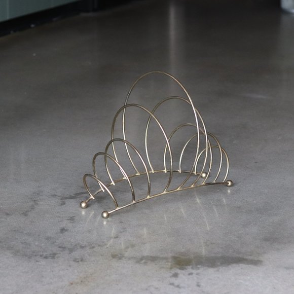 Mid Century Modern Magazine Rack - Picture 4 of 7